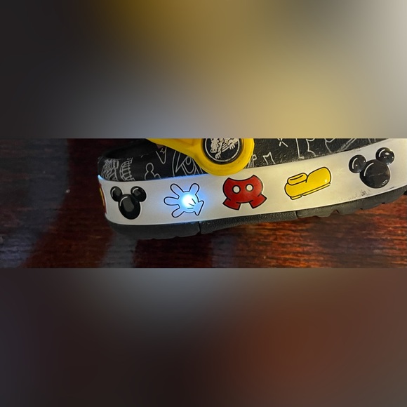 Crocs Mickey Mouse Child 8 Disney black red yellow - Picture 10 of 10